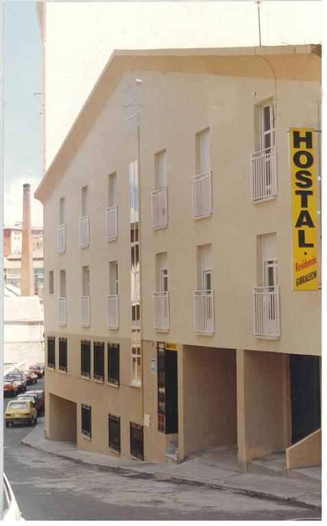 Hostal Turnat Béjar Buitenkant foto