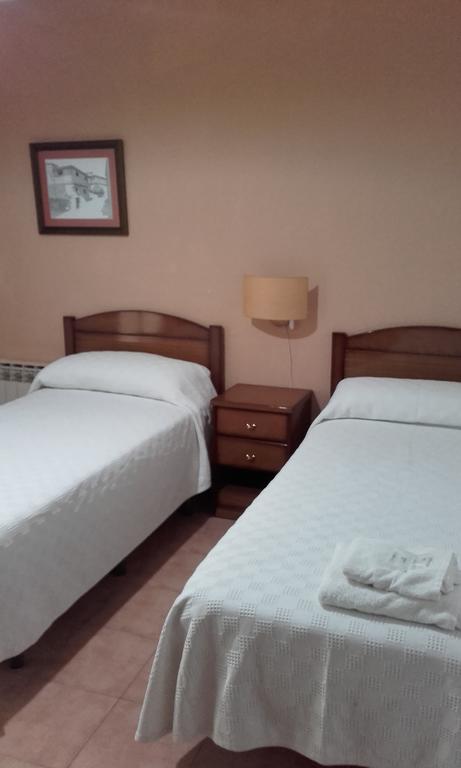 Hostal Turnat Béjar Buitenkant foto