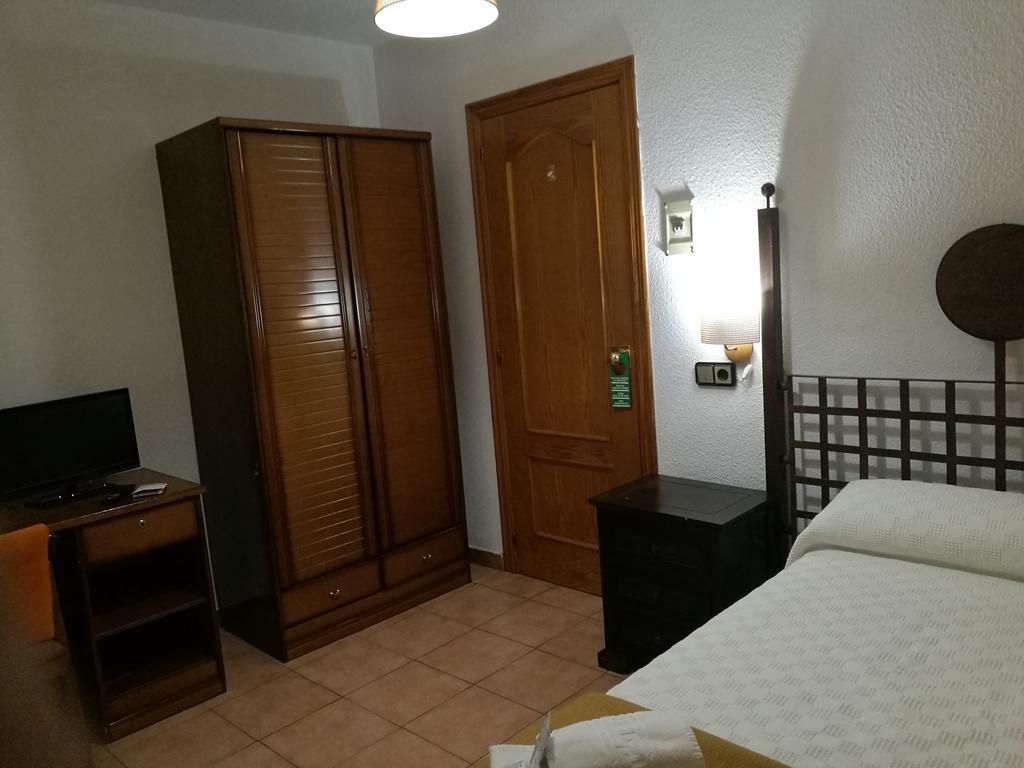 Hostal Turnat Béjar Buitenkant foto